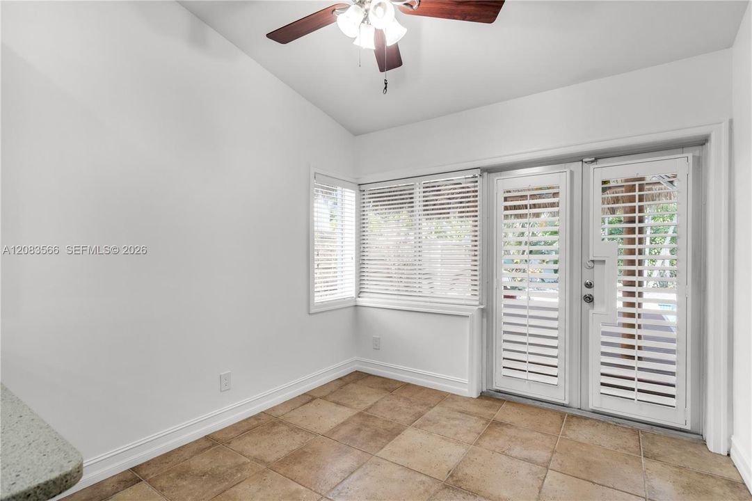 For Rent: $6,000 (3 beds, 2 baths, 1903 Square Feet)