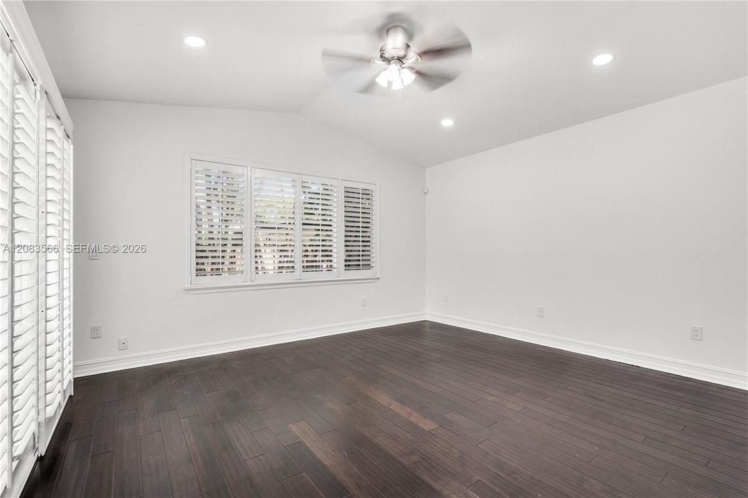 For Rent: $6,000 (3 beds, 2 baths, 1903 Square Feet)