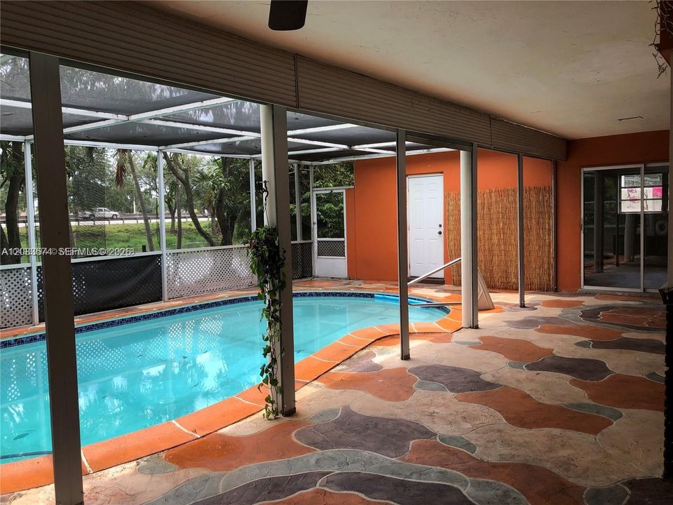 Roof Covered Patio and a North Facing View..Cool!!