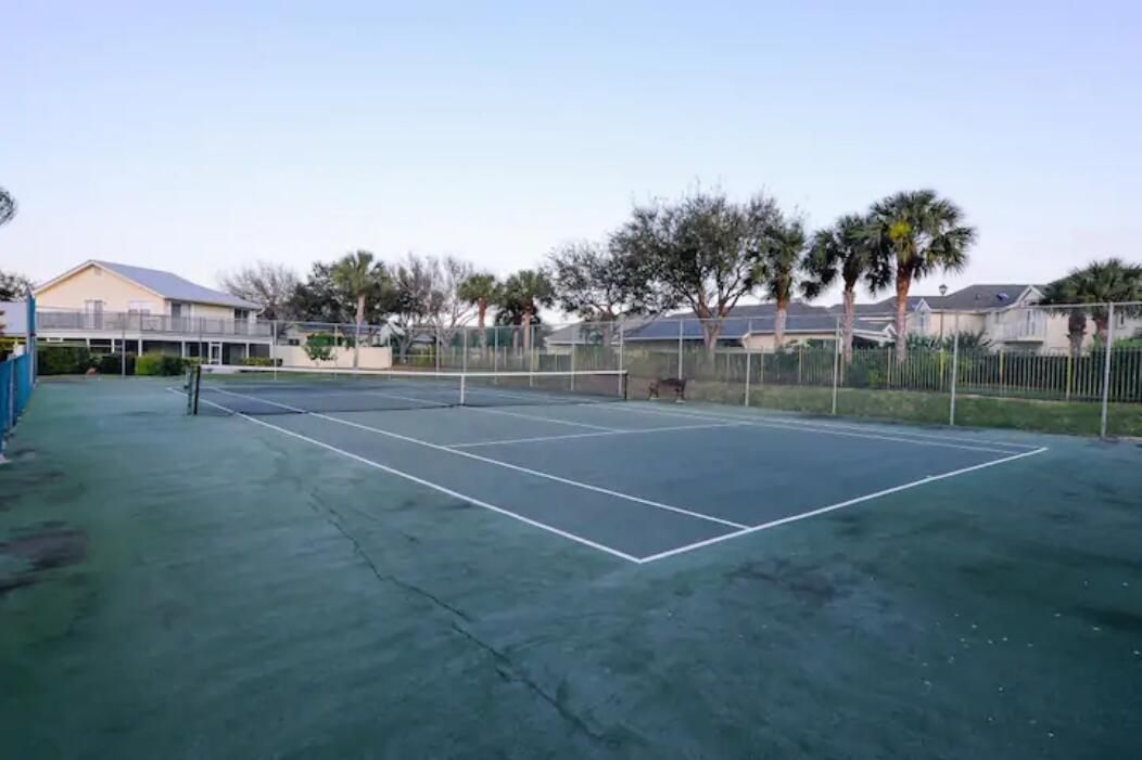 Tennis