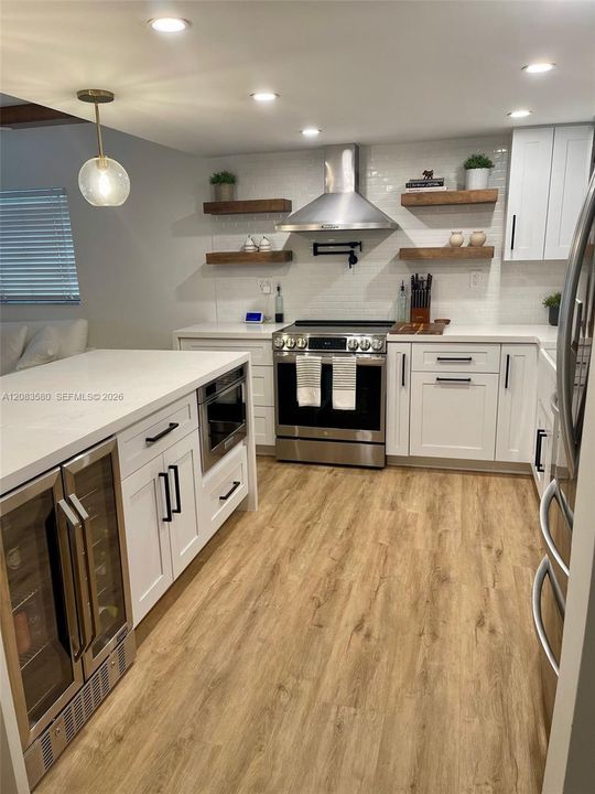 В аренду: $3,800 (2 спален, 2 ванн, 1630 Квадратных фут)