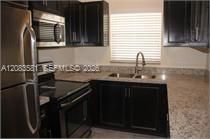 For Rent: $1,950 (2 beds, 1 baths, 850 Square Feet)
