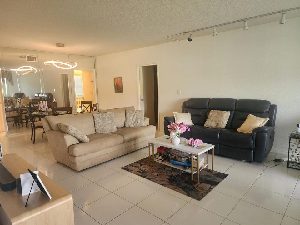 20260828_113958