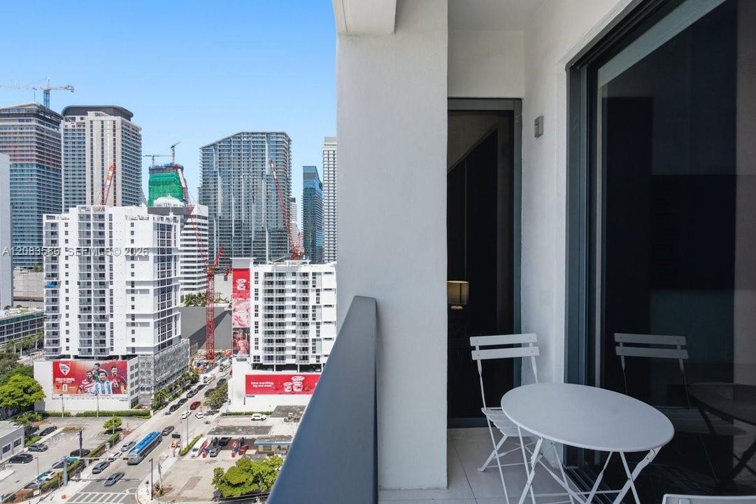 En Venta: $574,999 (1 camas, 1 baños, 494 Pies cuadrados)