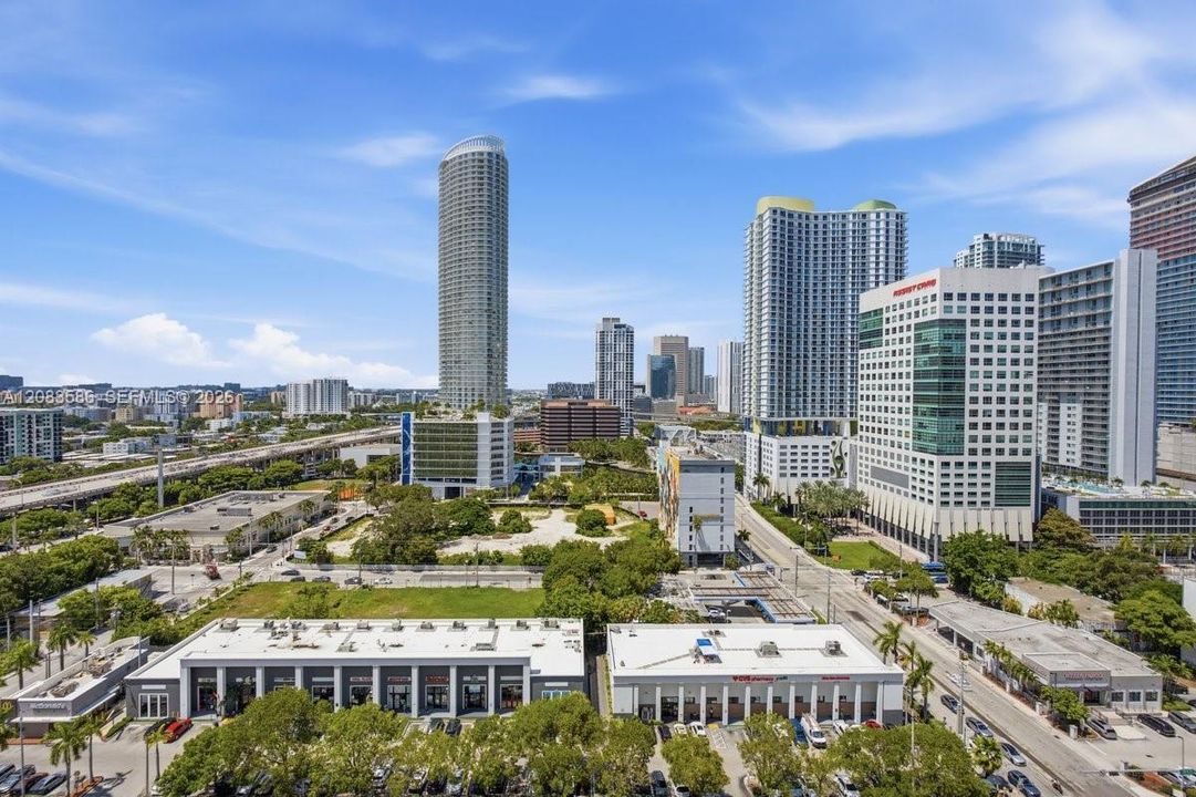 En Venta: $574,999 (1 camas, 1 baños, 494 Pies cuadrados)