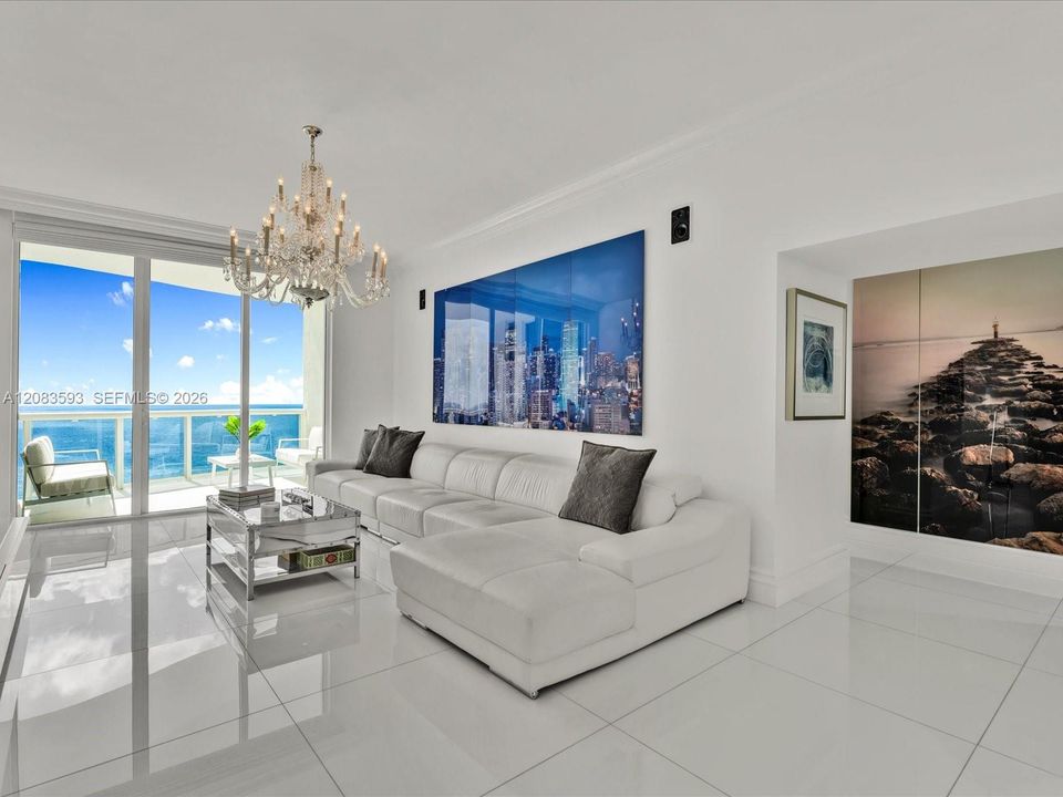 For Sale: $2,395,000 (2 beds, 3 baths, 2558 Square Feet)