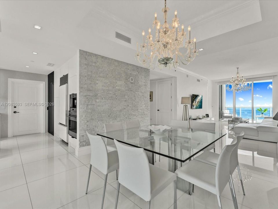 For Sale: $2,395,000 (2 beds, 3 baths, 2558 Square Feet)