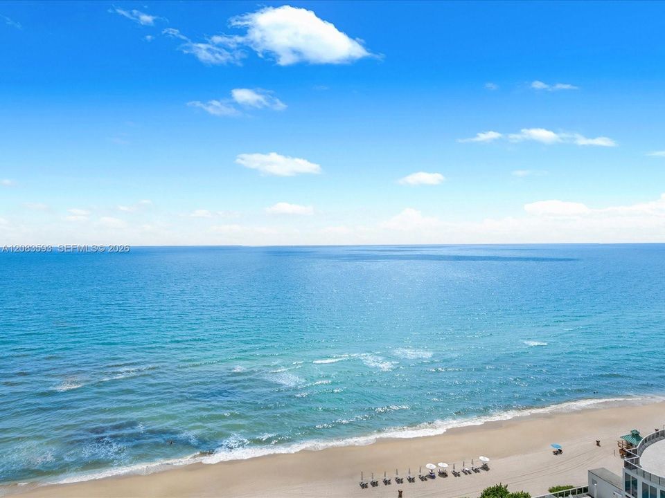 For Sale: $2,395,000 (2 beds, 3 baths, 2558 Square Feet)