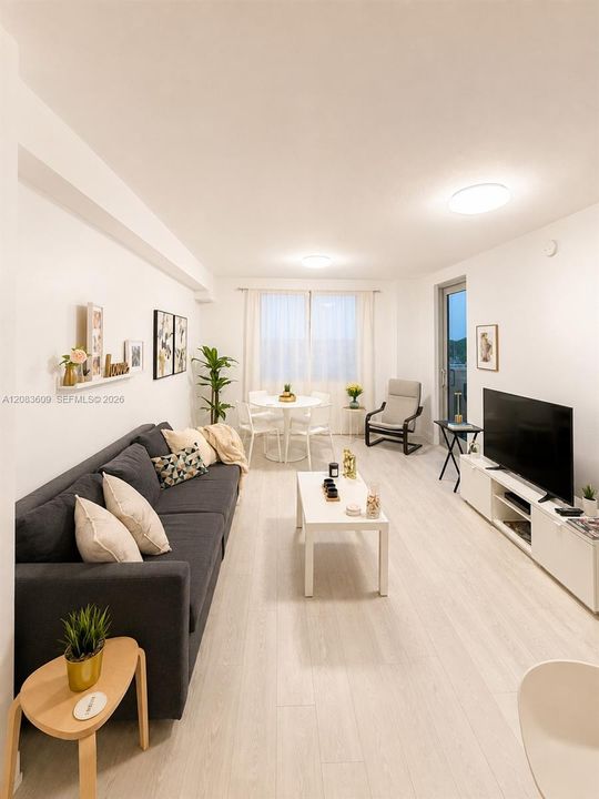 На продажу: $328,000 (2 спален, 2 ванн, 1036 Квадратных фут)