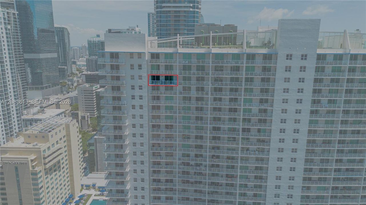 For Rent: $2,850 (1 beds, 1 baths, 825 Square Feet)