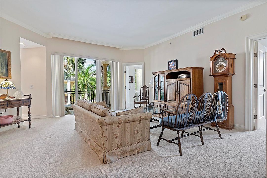 16100 Emerald Estates dr - 529