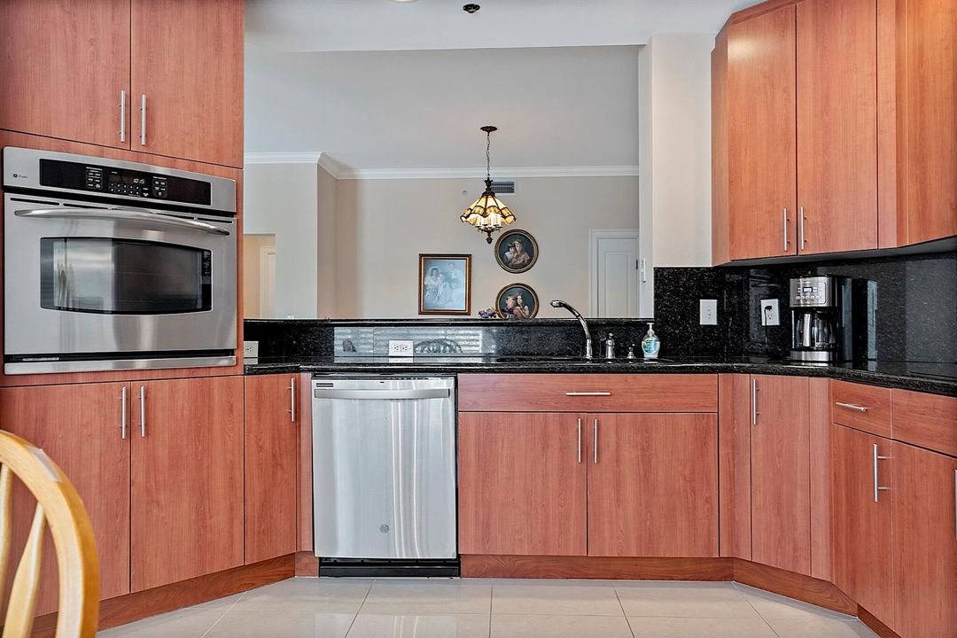 16100 Emerald Estates dr - 542