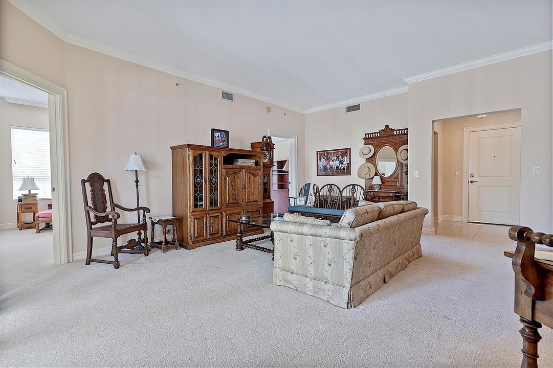16100 Emerald Estates dr - 532