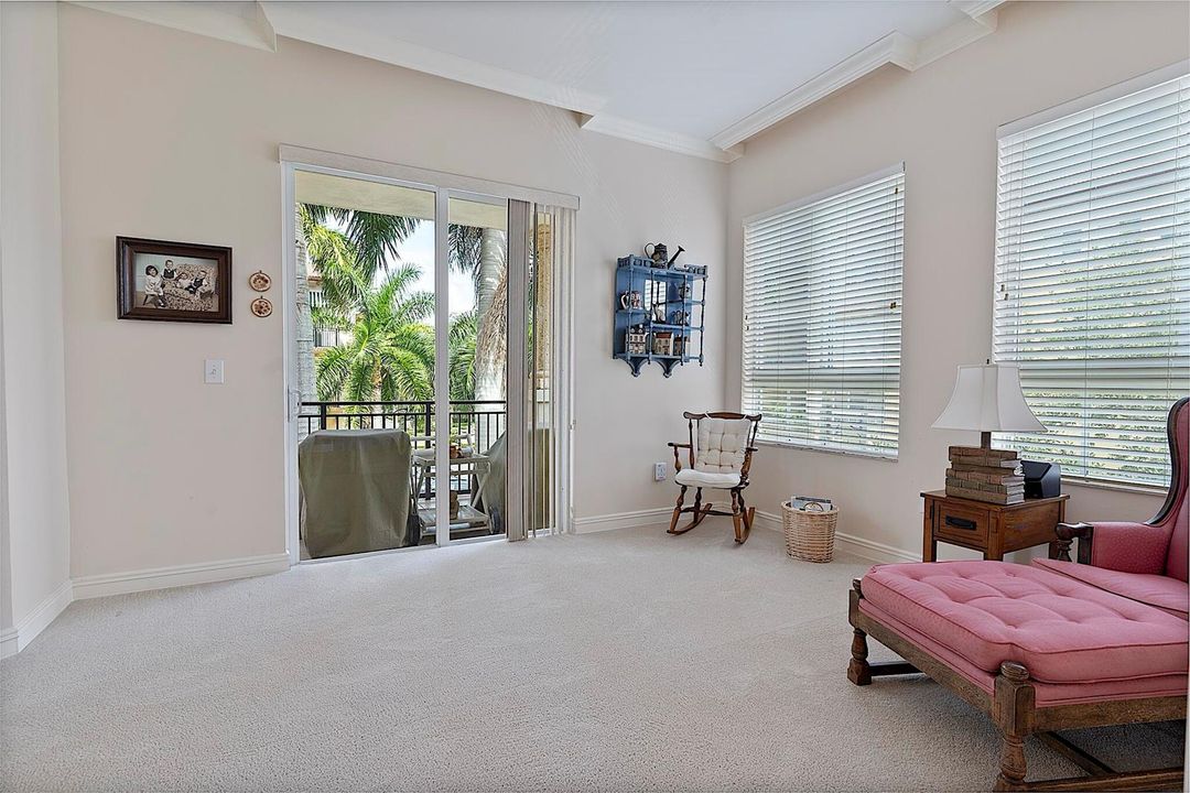 16100 Emerald Estates dr - 556
