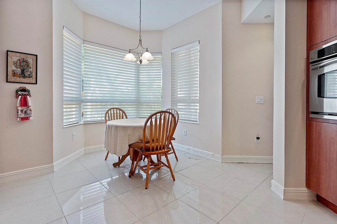 16100 Emerald Estates dr - 544