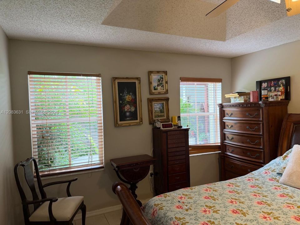 For Rent: $3,600 (3 beds, 2 baths, 1839 Square Feet)