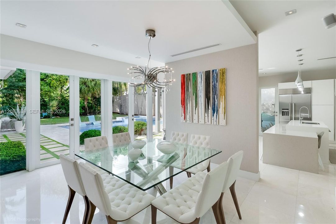 For Sale: $3,800,000 (5 beds, 5 baths, 3134 Square Feet)