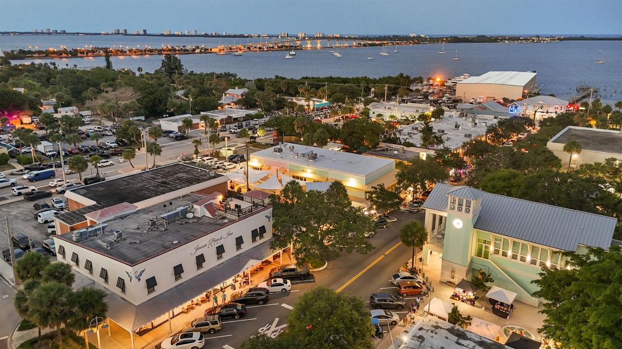 41_jbs stock - jensen beach inn & town h