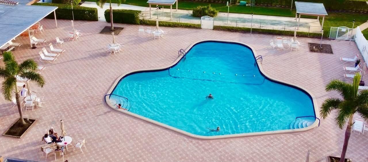top view pool