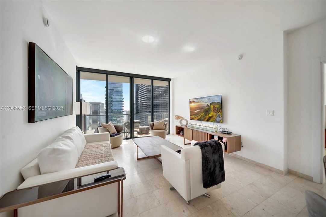 For Rent: $6,800 (2 beds, 2 baths, 1281 Square Feet)