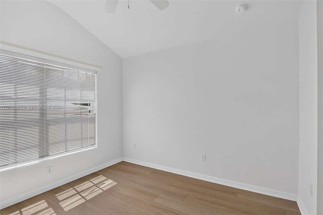 En Venta: $370,000 (3 camas, 2 baños, 1580 Pies cuadrados)