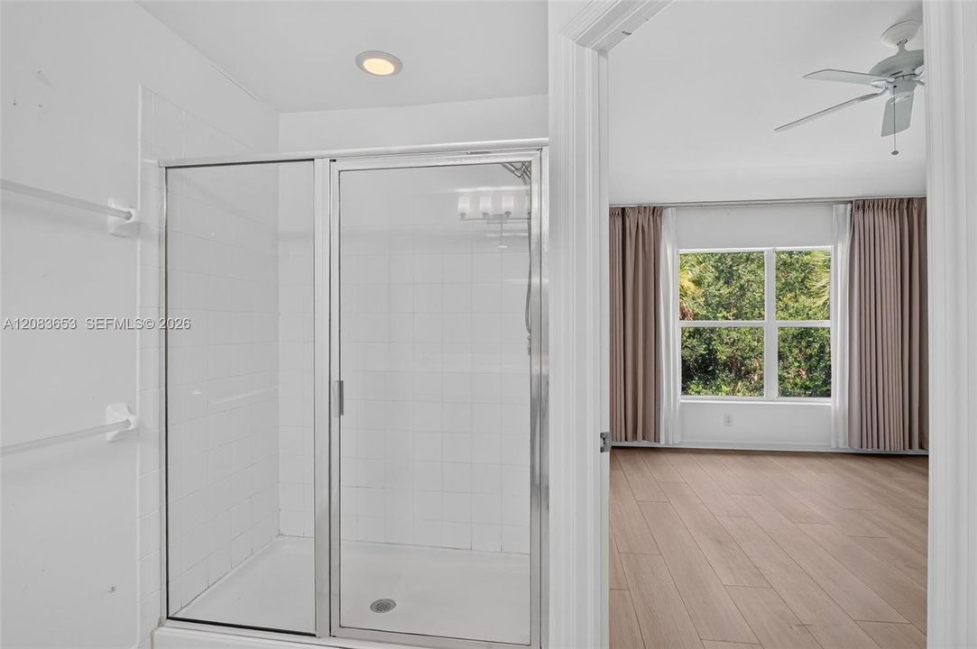En Venta: $370,000 (3 camas, 2 baños, 1580 Pies cuadrados)
