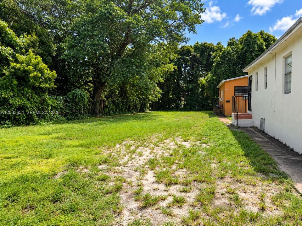 For Sale: $485,000 (0 beds, 0 baths, 1324 Square Feet)