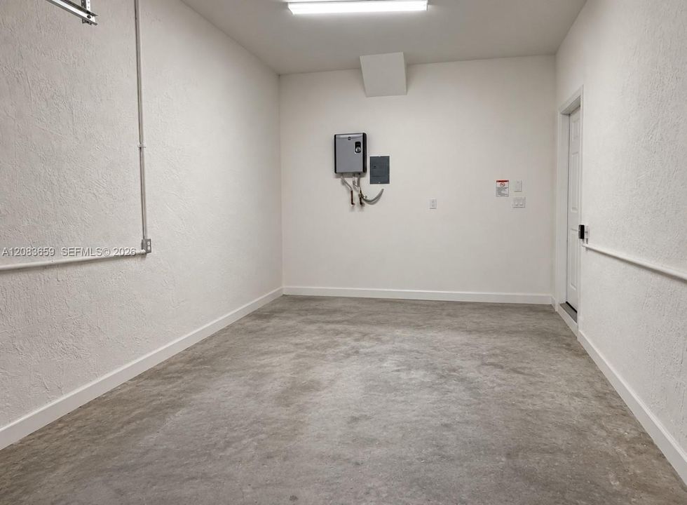 En Venta: $355,000 (3 camas, 2 baños, 1331 Pies cuadrados)
