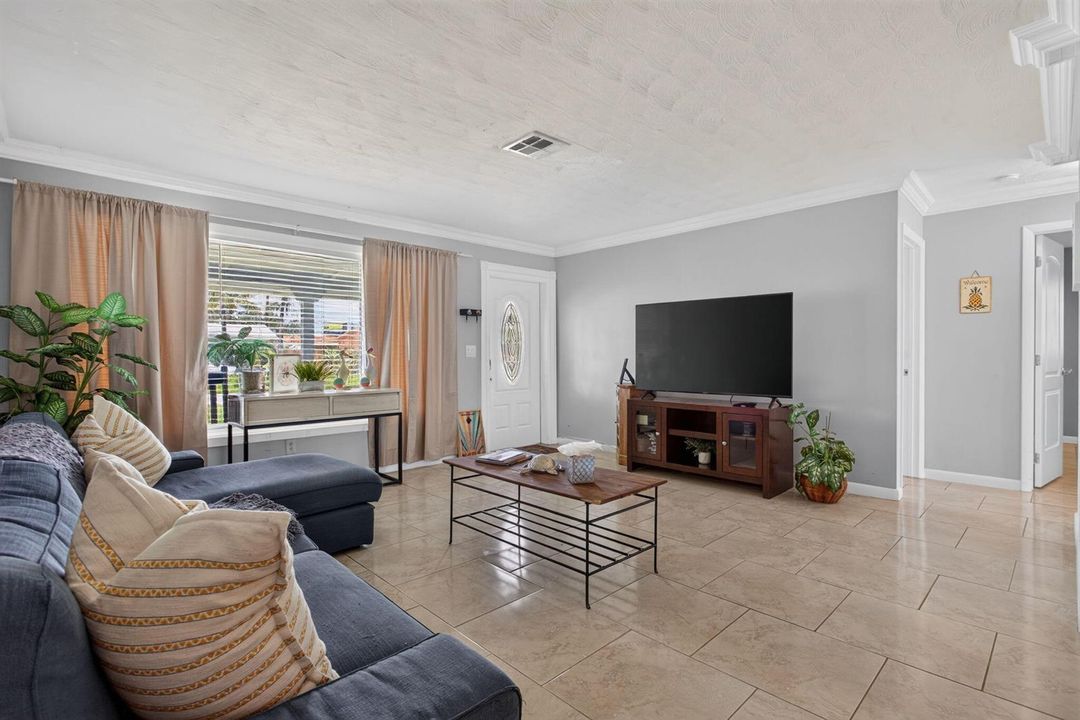 11-web-or-mls-1520-7449