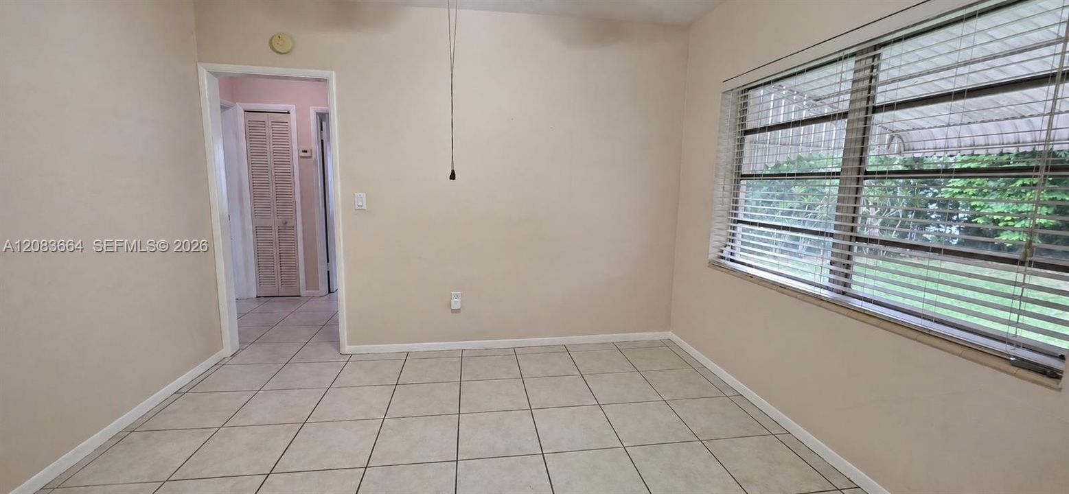 En Venta: $510,000 (3 camas, 1 baños, 875 Pies cuadrados)