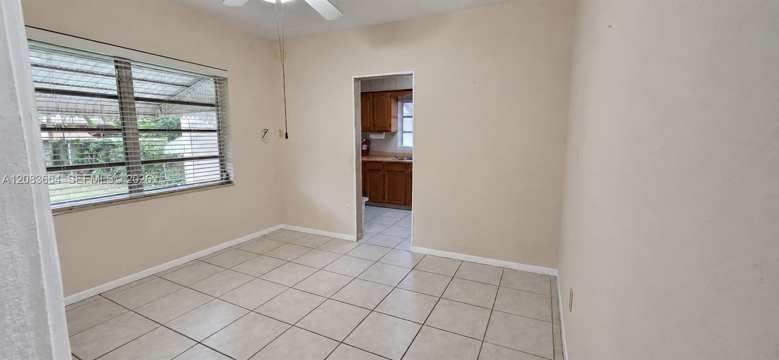 En Venta: $510,000 (3 camas, 1 baños, 875 Pies cuadrados)