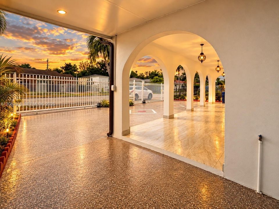 For Rent: $4,800 (3 beds, 2 baths, 2477 Square Feet)