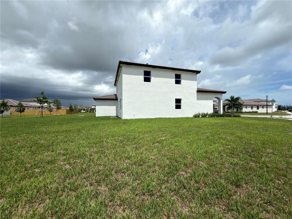 En Renta: $3,500 (2 camas, 2 baños, 2915 Pies cuadrados)