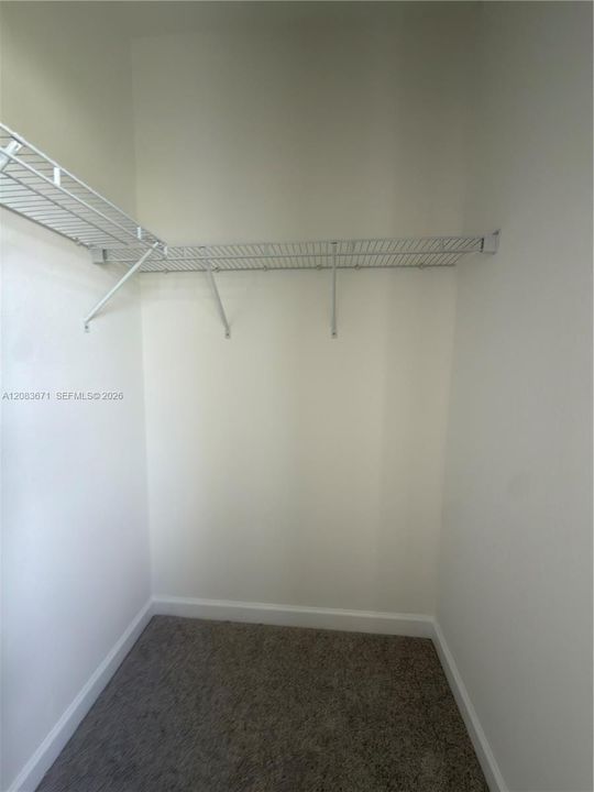 En Renta: $3,500 (2 camas, 2 baños, 2915 Pies cuadrados)