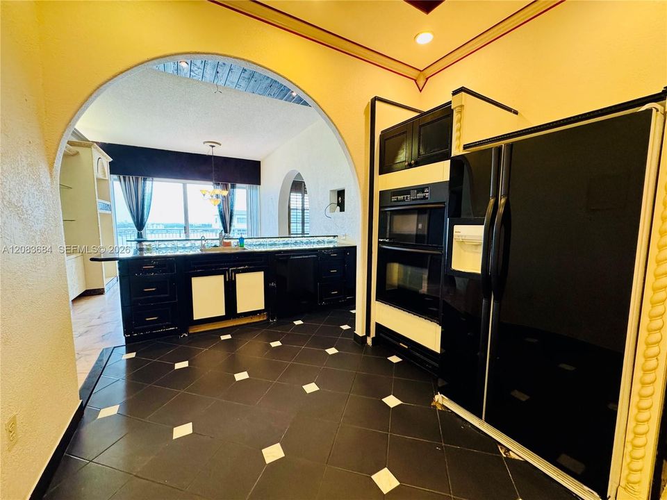 На продажу: $475,500 (3 спален, 3 ванн, 2570 Квадратных фут)