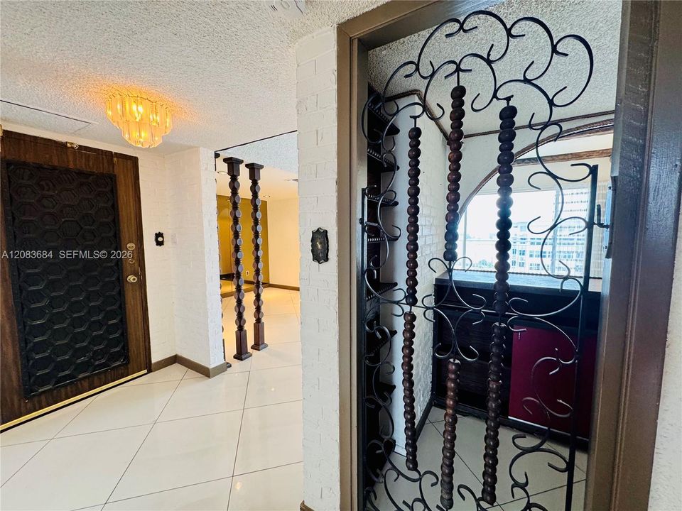 На продажу: $475,500 (3 спален, 3 ванн, 2570 Квадратных фут)