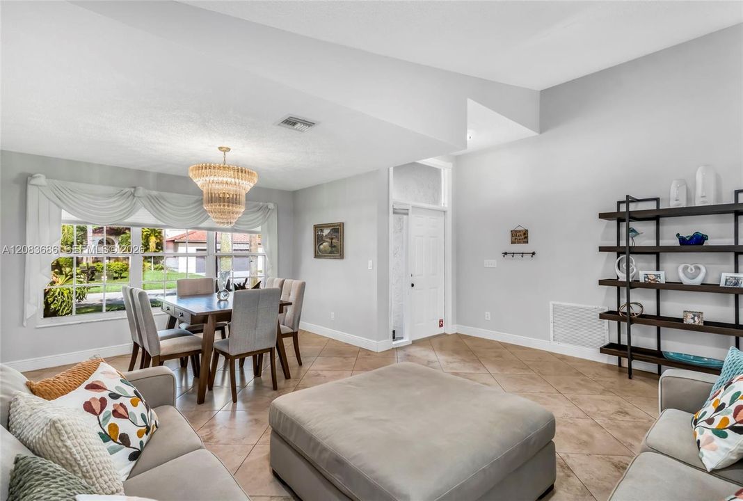 For Sale: $689,000 (3 beds, 2 baths, 1843 Square Feet)