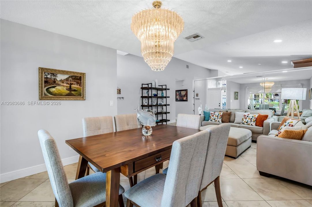 For Sale: $689,000 (3 beds, 2 baths, 1843 Square Feet)