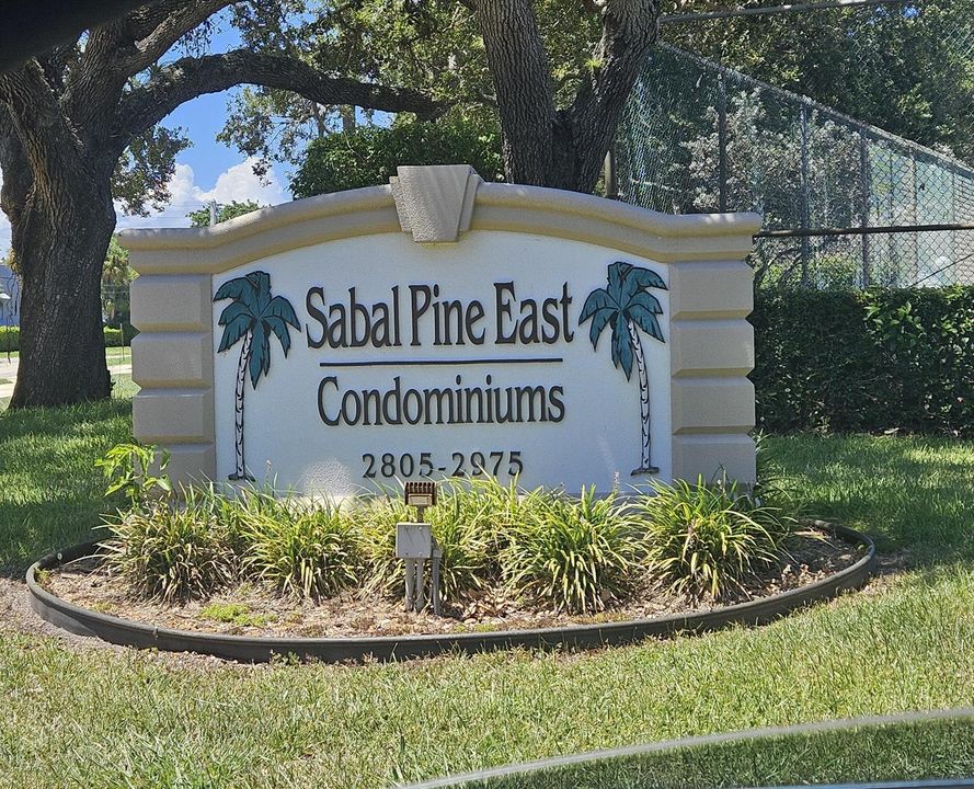 2935 SW 22 - Photo