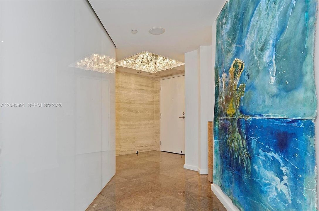 For Rent: $20,000 (3 beds, 3 baths, 2327 Square Feet)