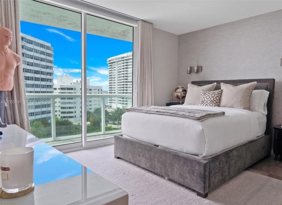 For Rent: $20,000 (3 beds, 3 baths, 2327 Square Feet)