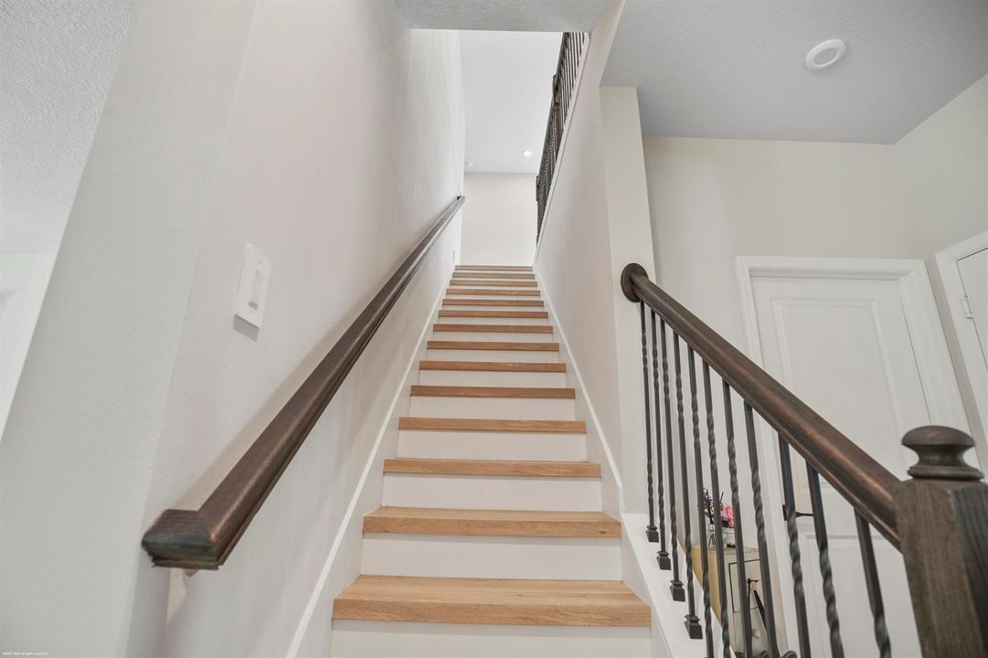 194 SW Pomeroy St 027