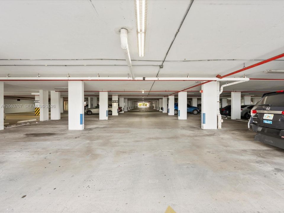 На продажу: $500,000 (2 спален, 2 ванн, 979 Квадратных фут)