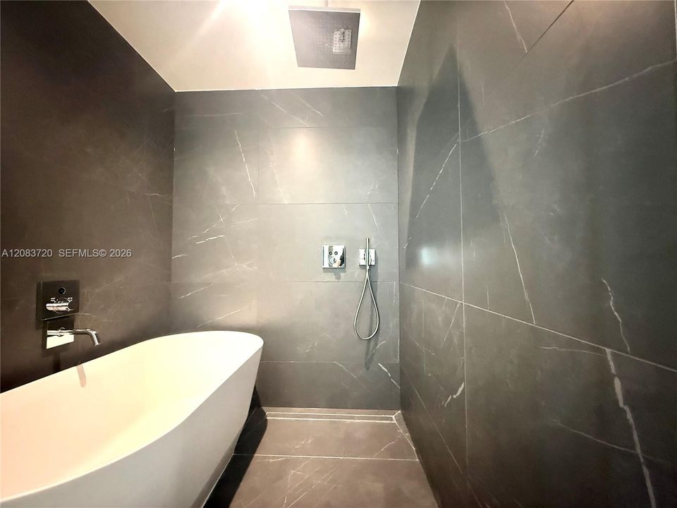 En Renta: $7,000 (2 camas, 2 baños, 1303 Pies cuadrados)