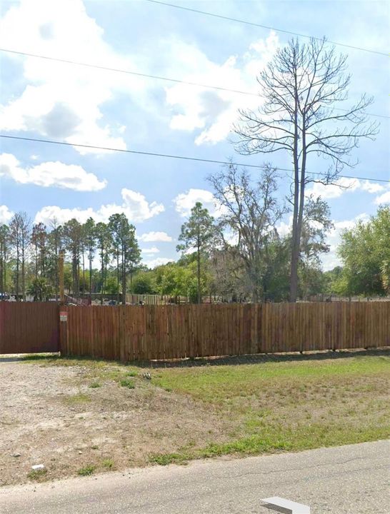 待售: $80,000 (1.25 acres)