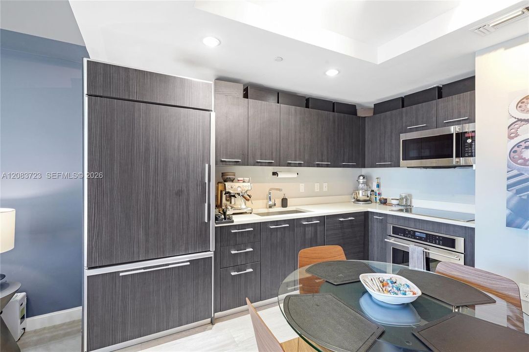 En Venta: $640,000 (1 camas, 2 baños, 852 Pies cuadrados)