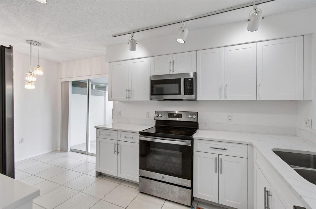25-web-or-mls-DSC_9655