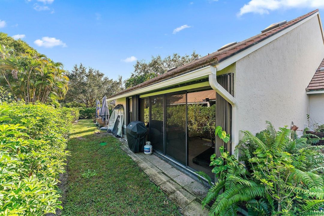 032-801KintyreTerr-PalmBeachGardens-SMAL