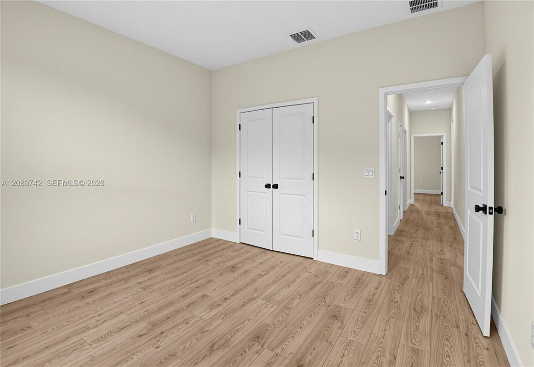 For Sale: $374,900 (4 beds, 2 baths, 1849 Square Feet)