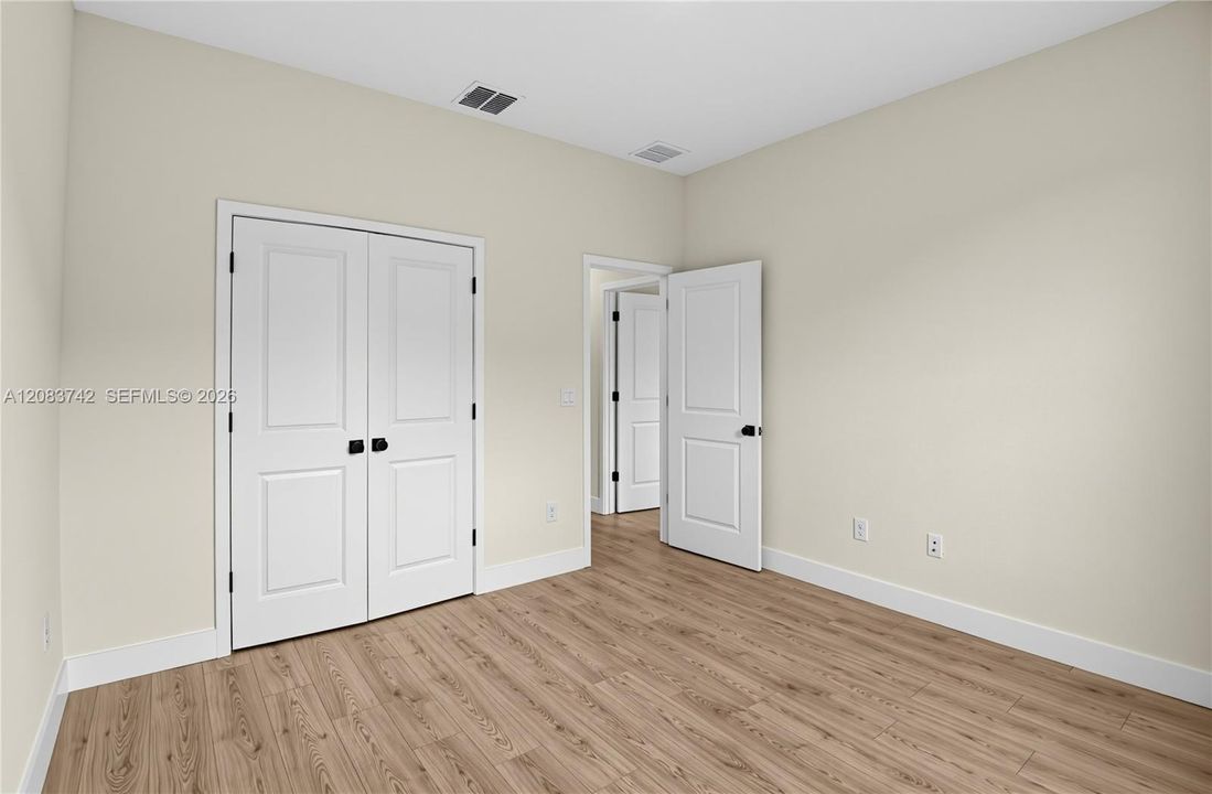 For Sale: $374,900 (4 beds, 2 baths, 1849 Square Feet)